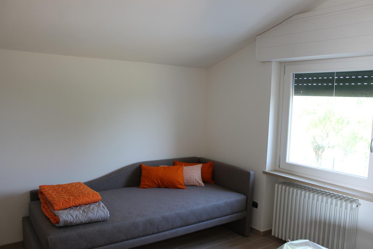 Poggio Di Pastrengo Apartment Bagian luar foto