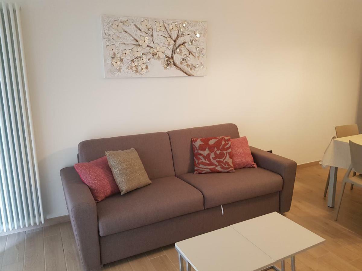 Poggio Di Pastrengo Apartment Bagian luar foto