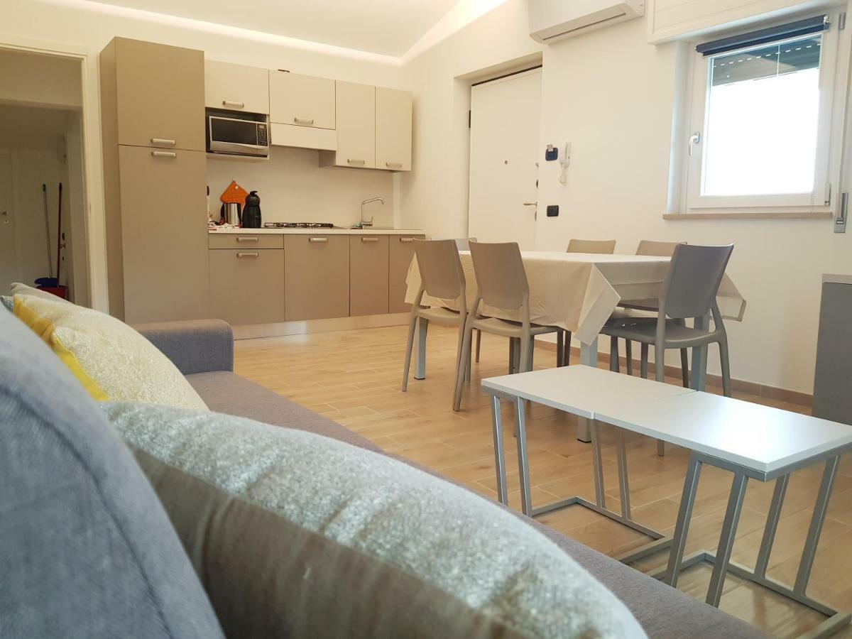 Poggio Di Pastrengo Apartment Bagian luar foto