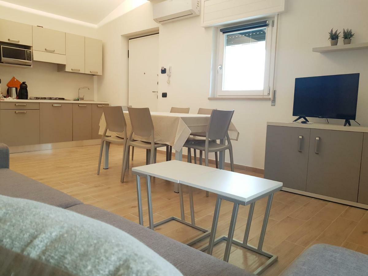 Poggio Di Pastrengo Apartment Bagian luar foto