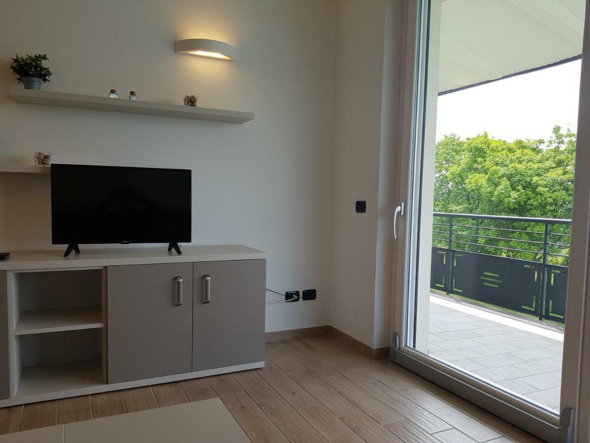 Poggio Di Pastrengo Apartment Bagian luar foto